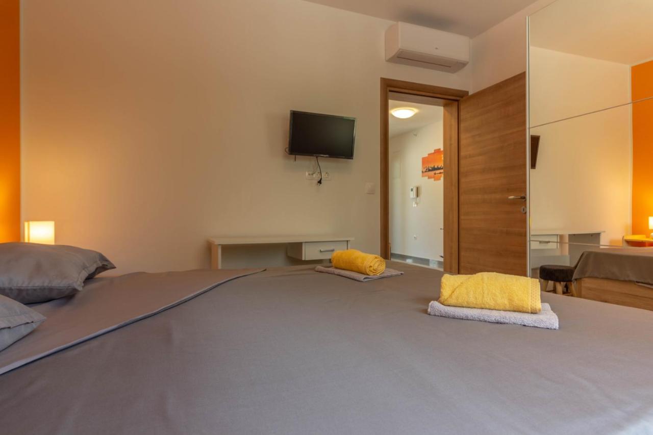 Modern Villa Eve In Medulin With Pool Near The Beach Exterior foto
